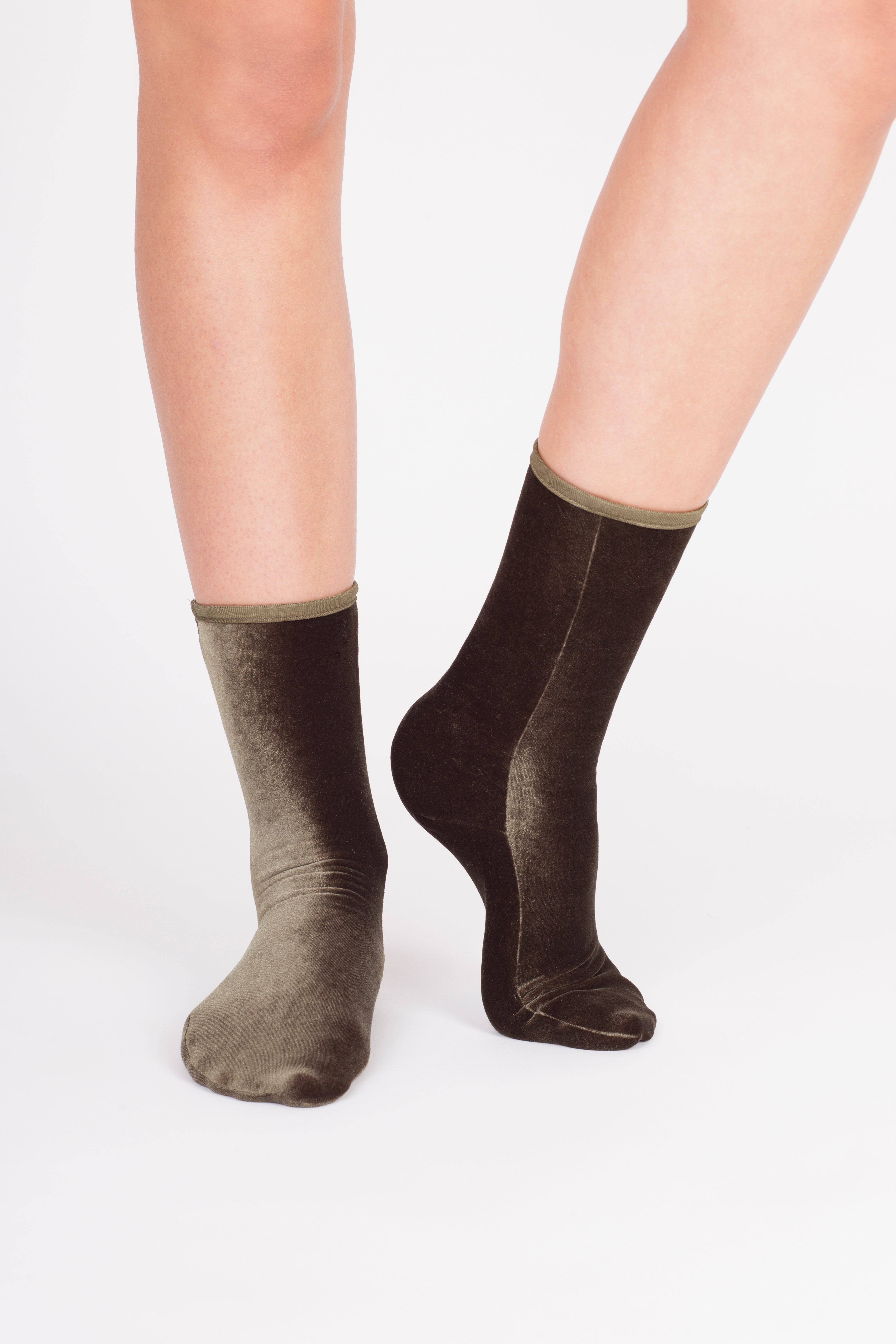 SAMPLE SALE - Velvet Ankle Socks - Olive