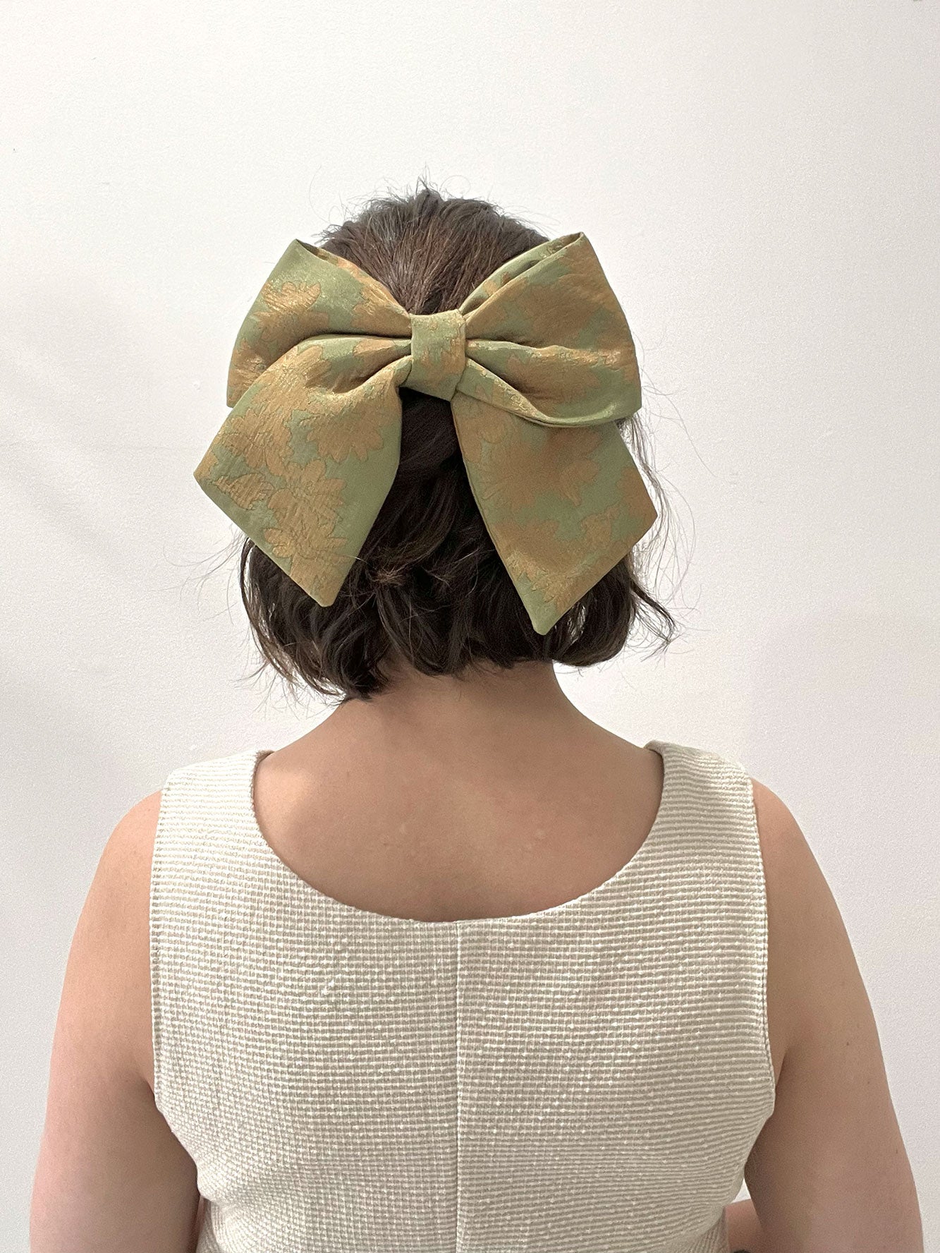 Sailor Bow Barrette in Daisy Jacquard